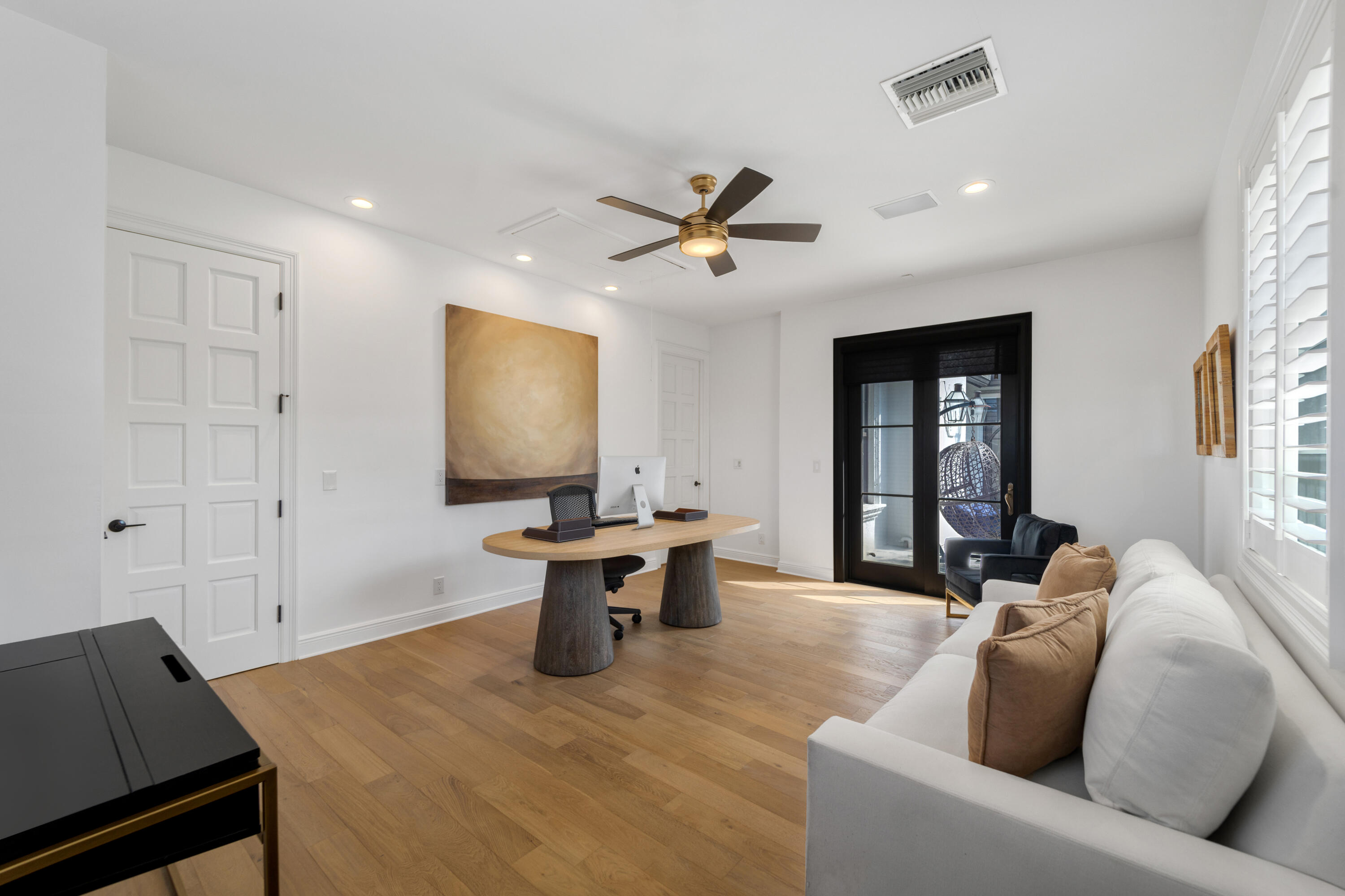 506 Victoria Terrace