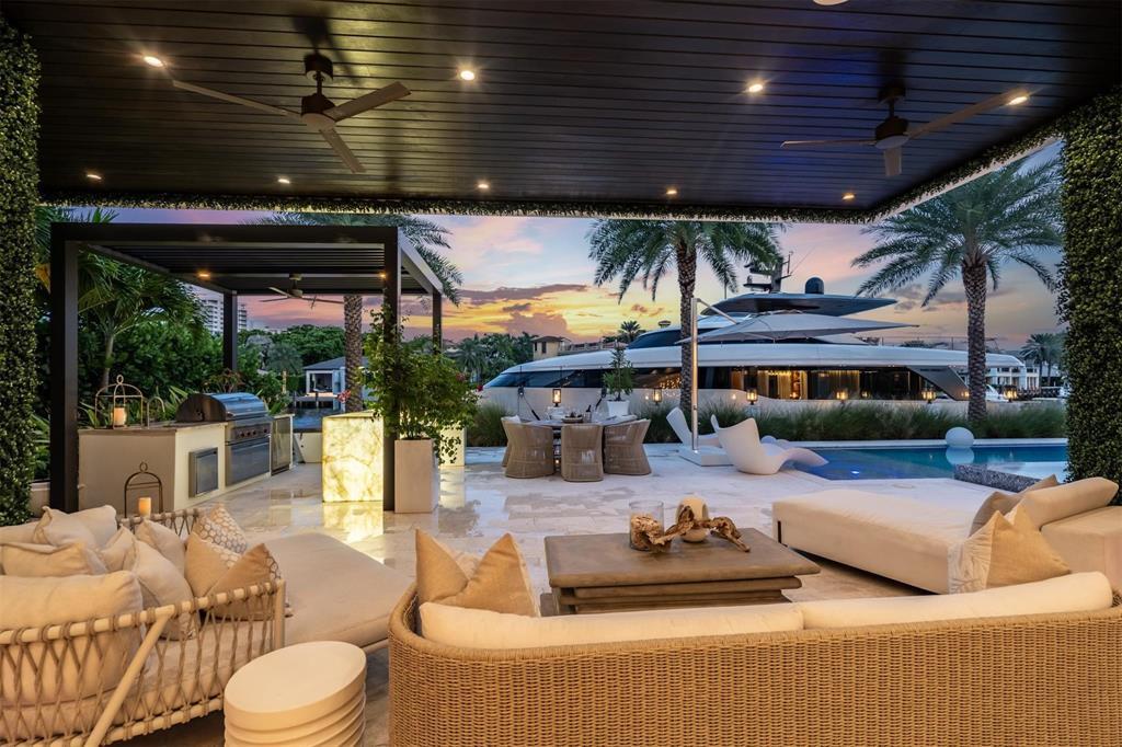 70 Isla Bahia Drive