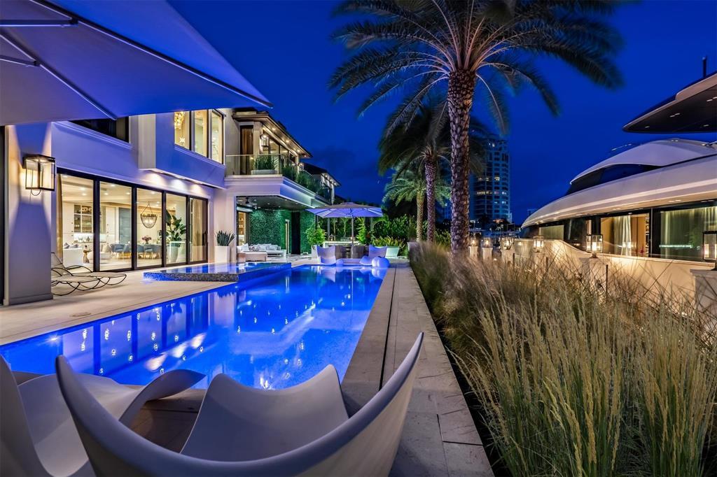 70 Isla Bahia Drive
