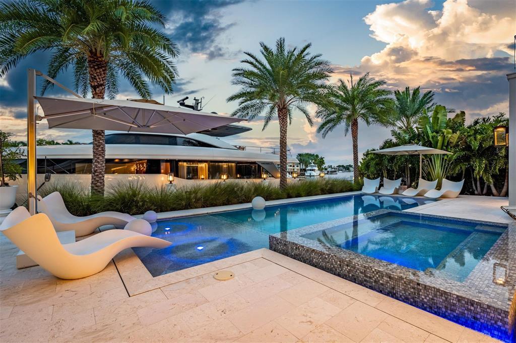 70 Isla Bahia Drive