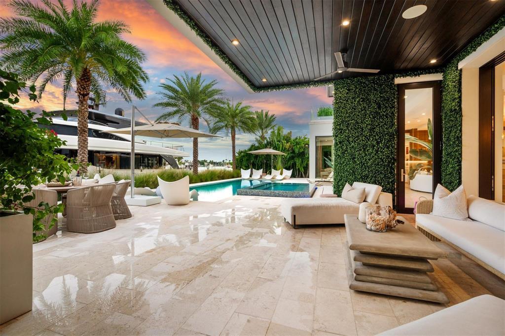 70 Isla Bahia Drive