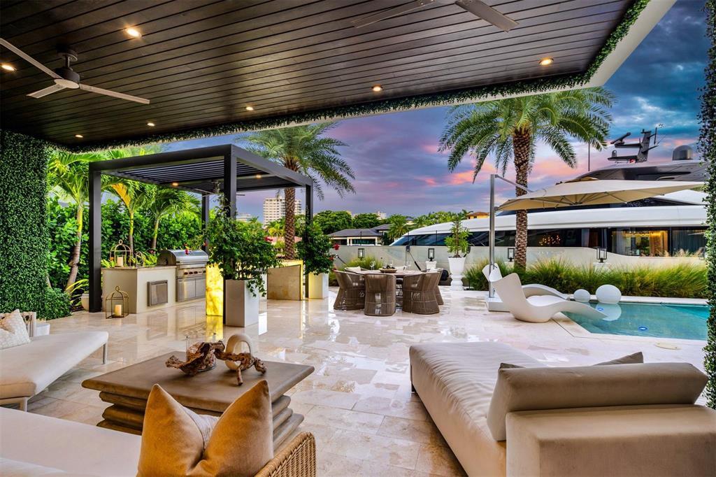 70 Isla Bahia Drive