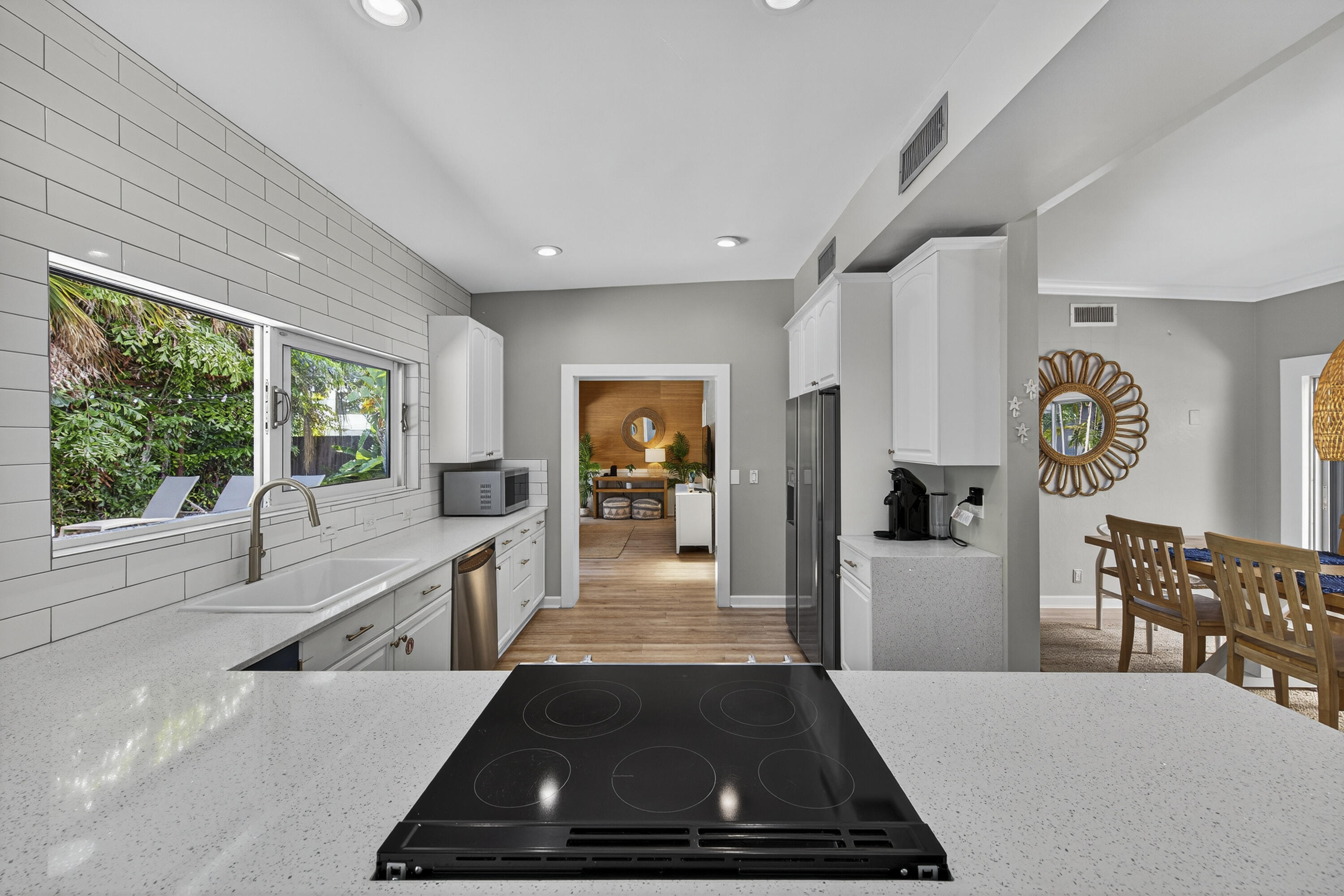 2112 Manatee Drive