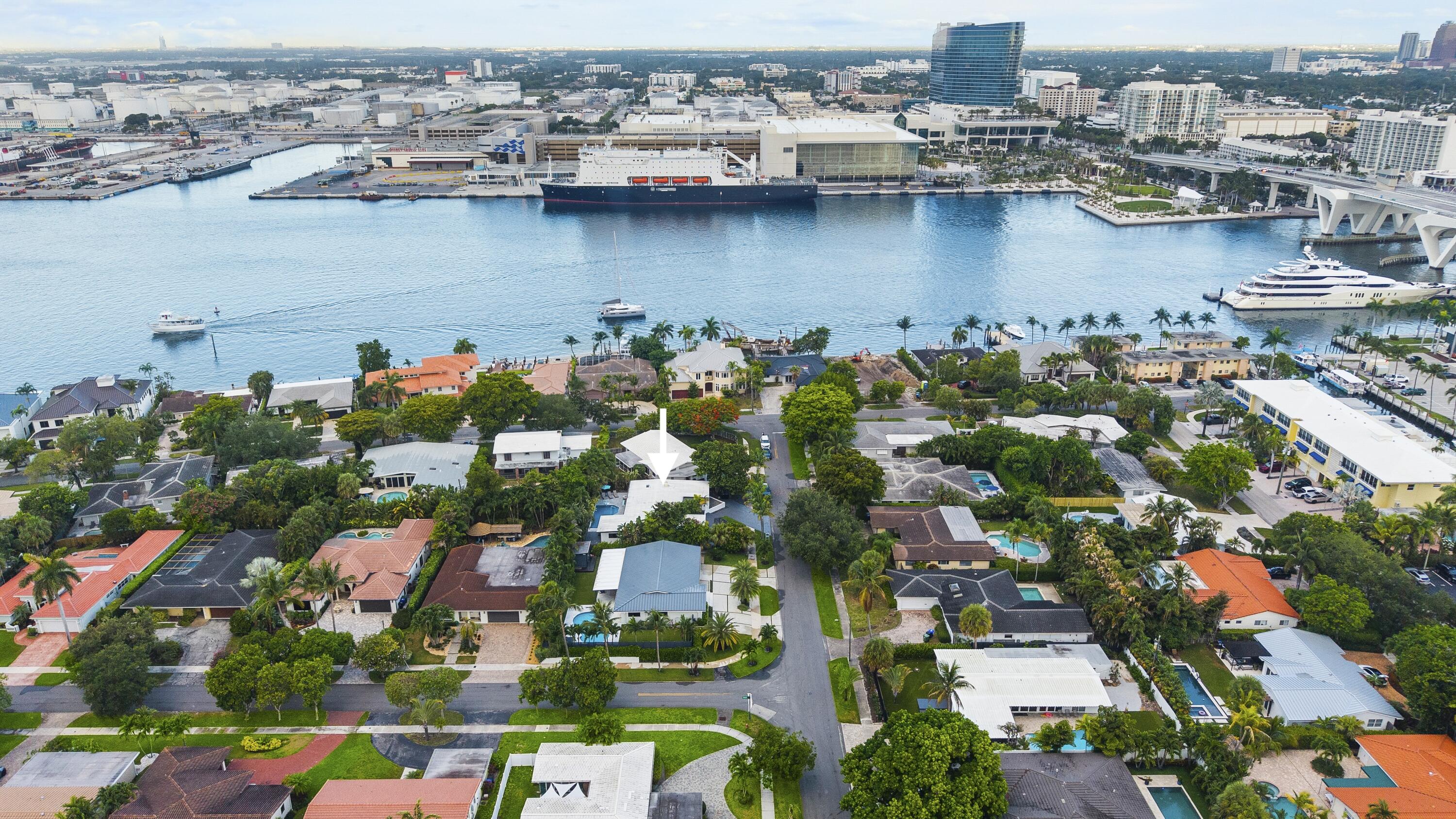 2112 Manatee Drive