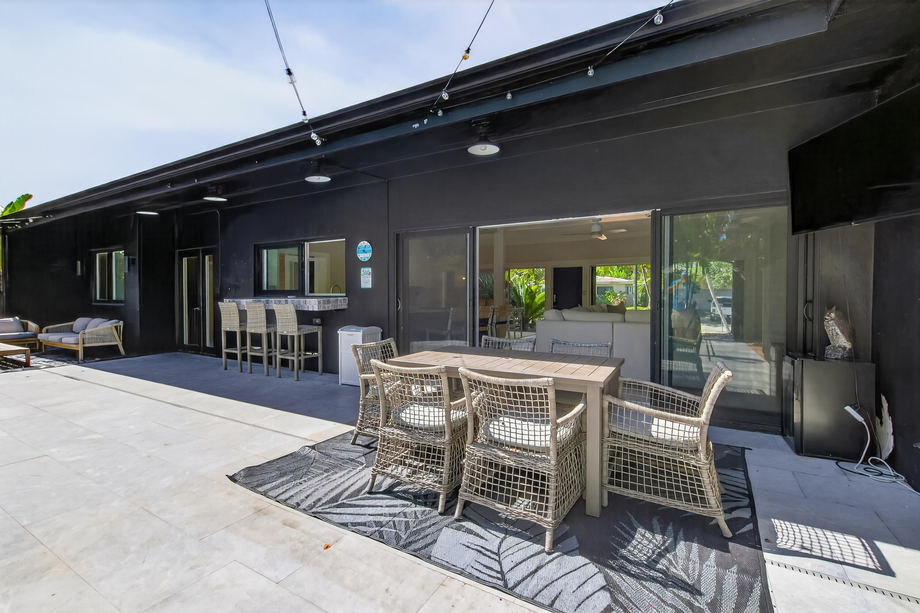 2112 Manatee Drive