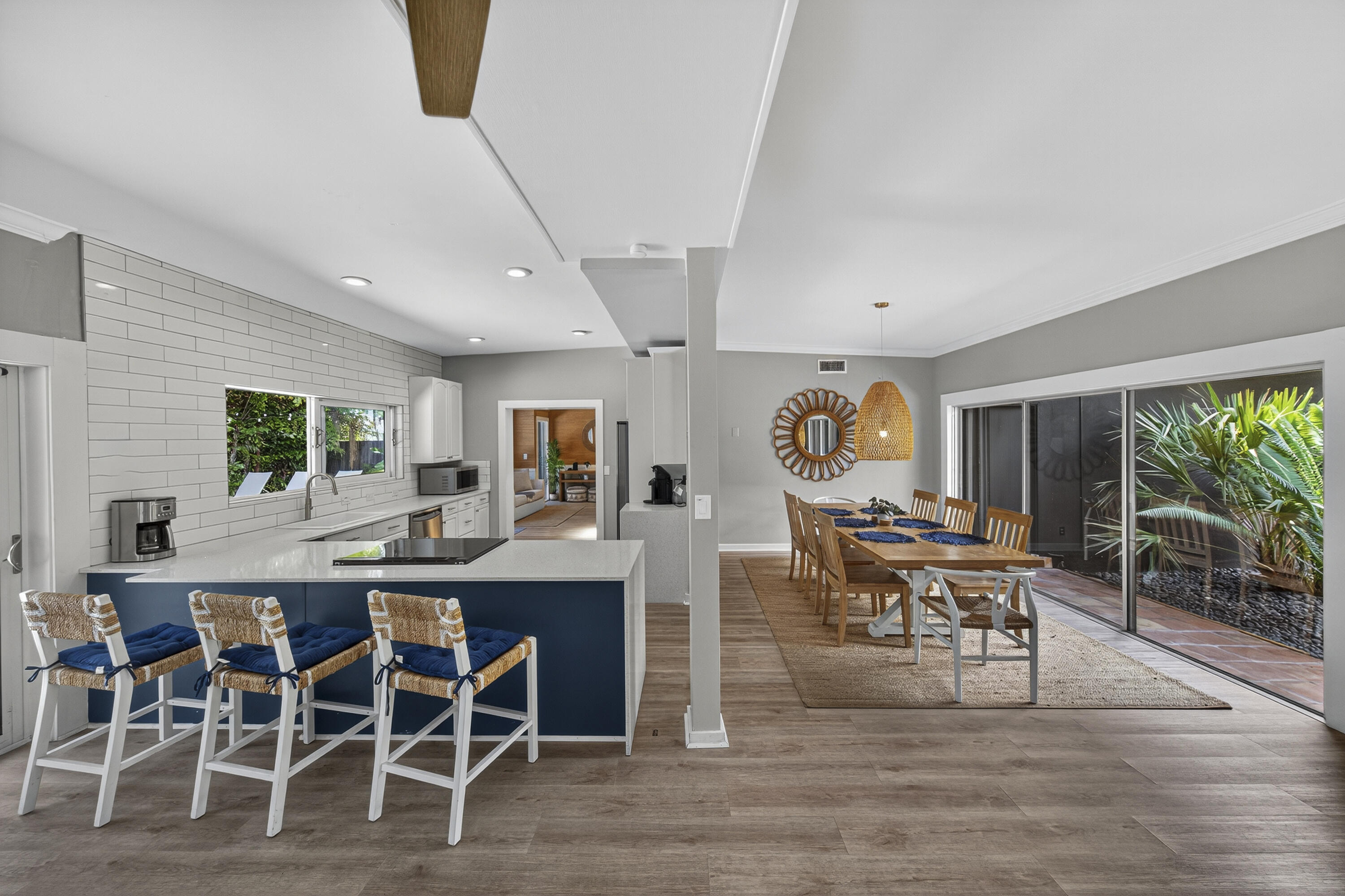 2112 Manatee Drive