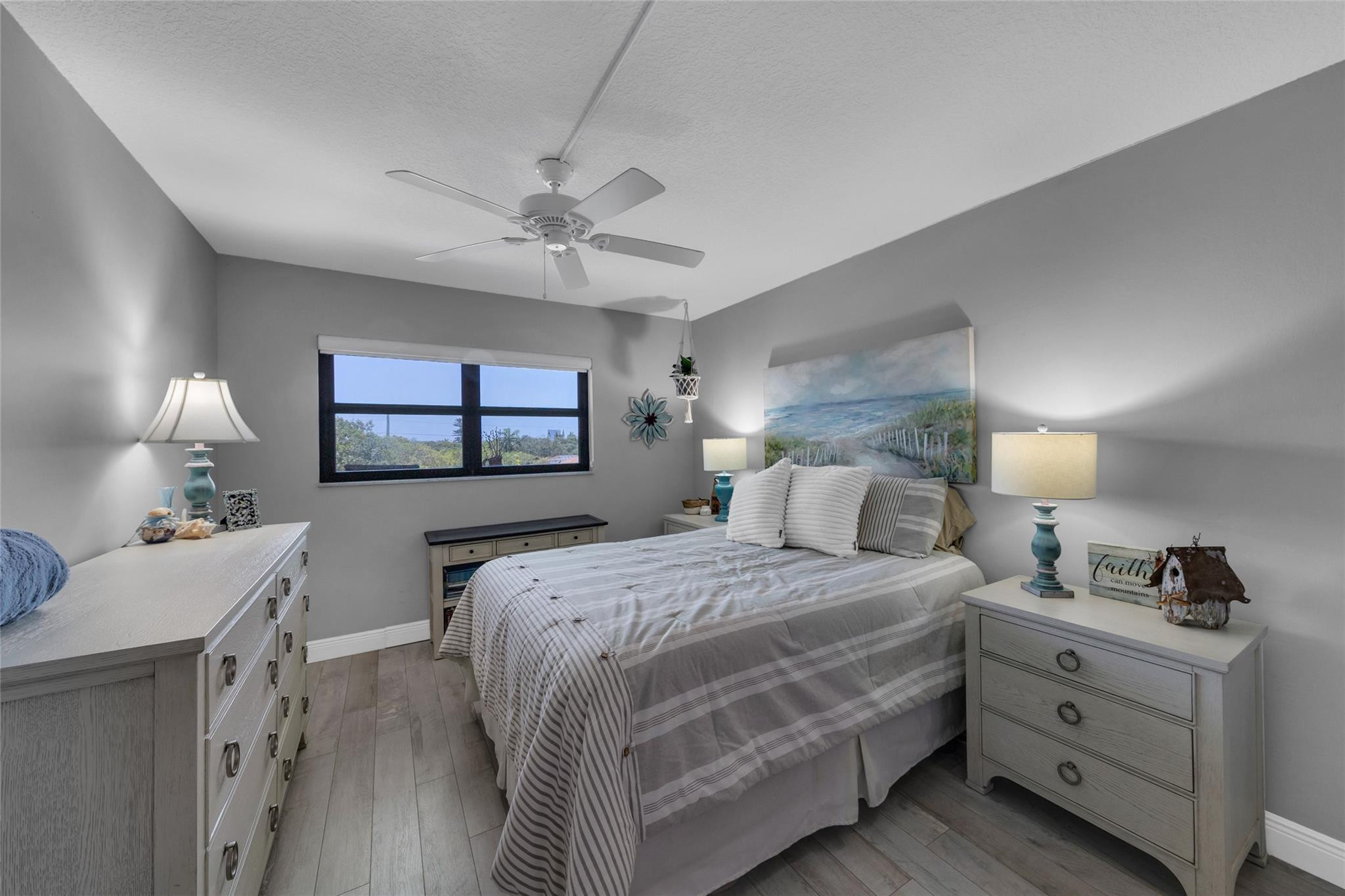 900 River Reach Drive 518