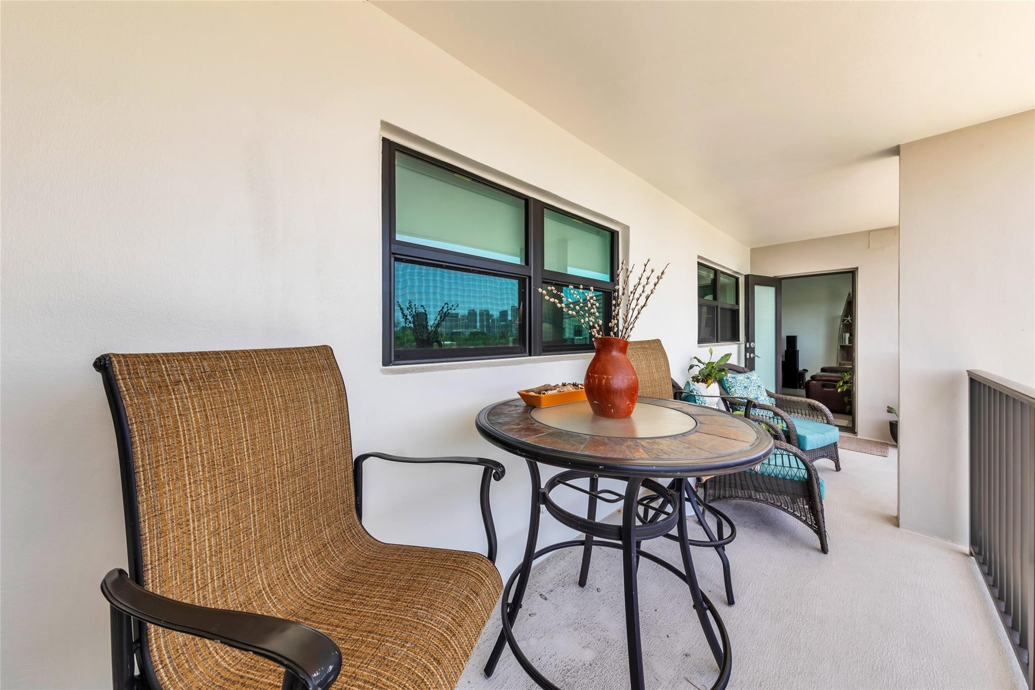 900 River Reach Drive 518