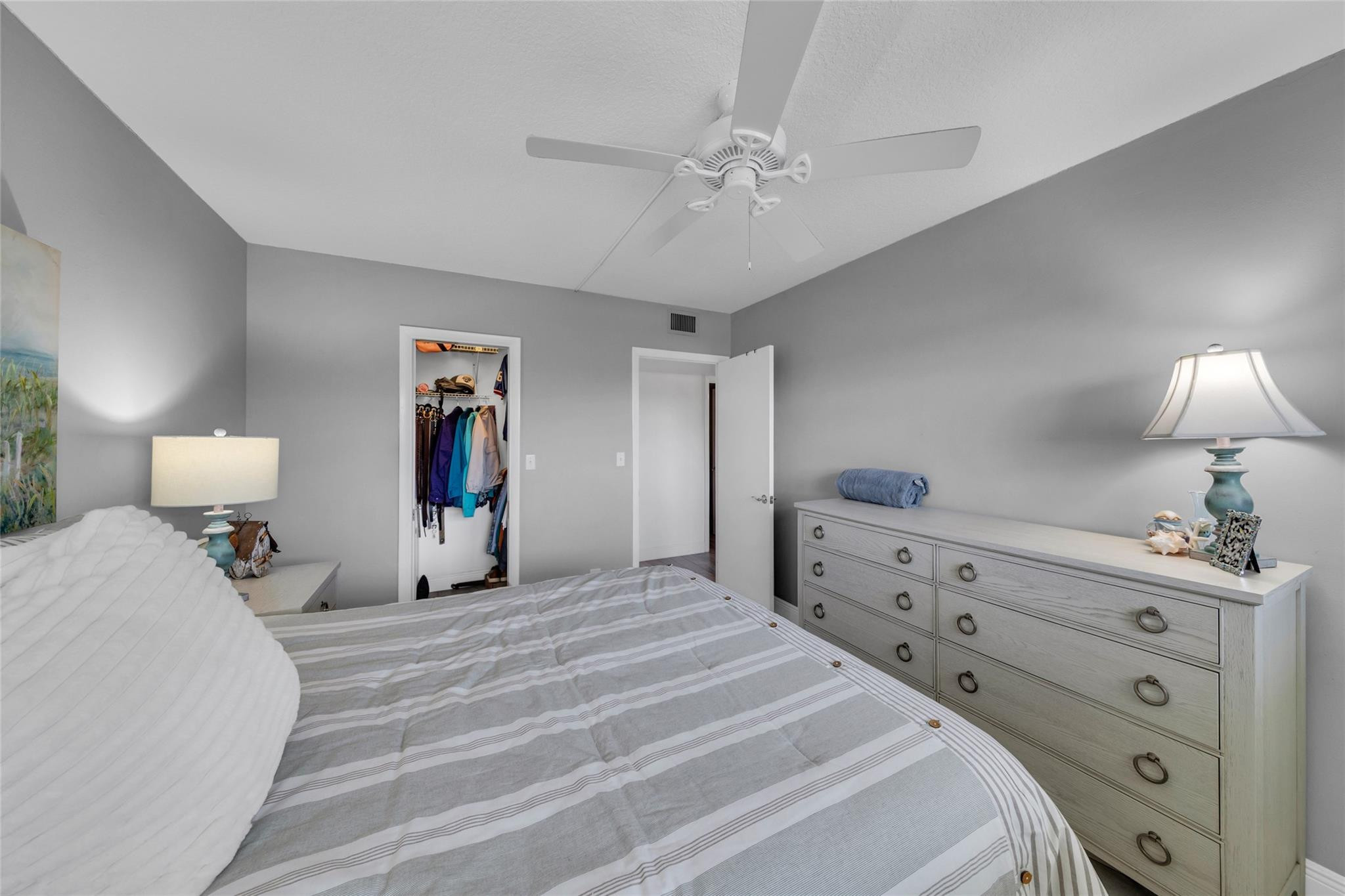 900 River Reach Drive 518