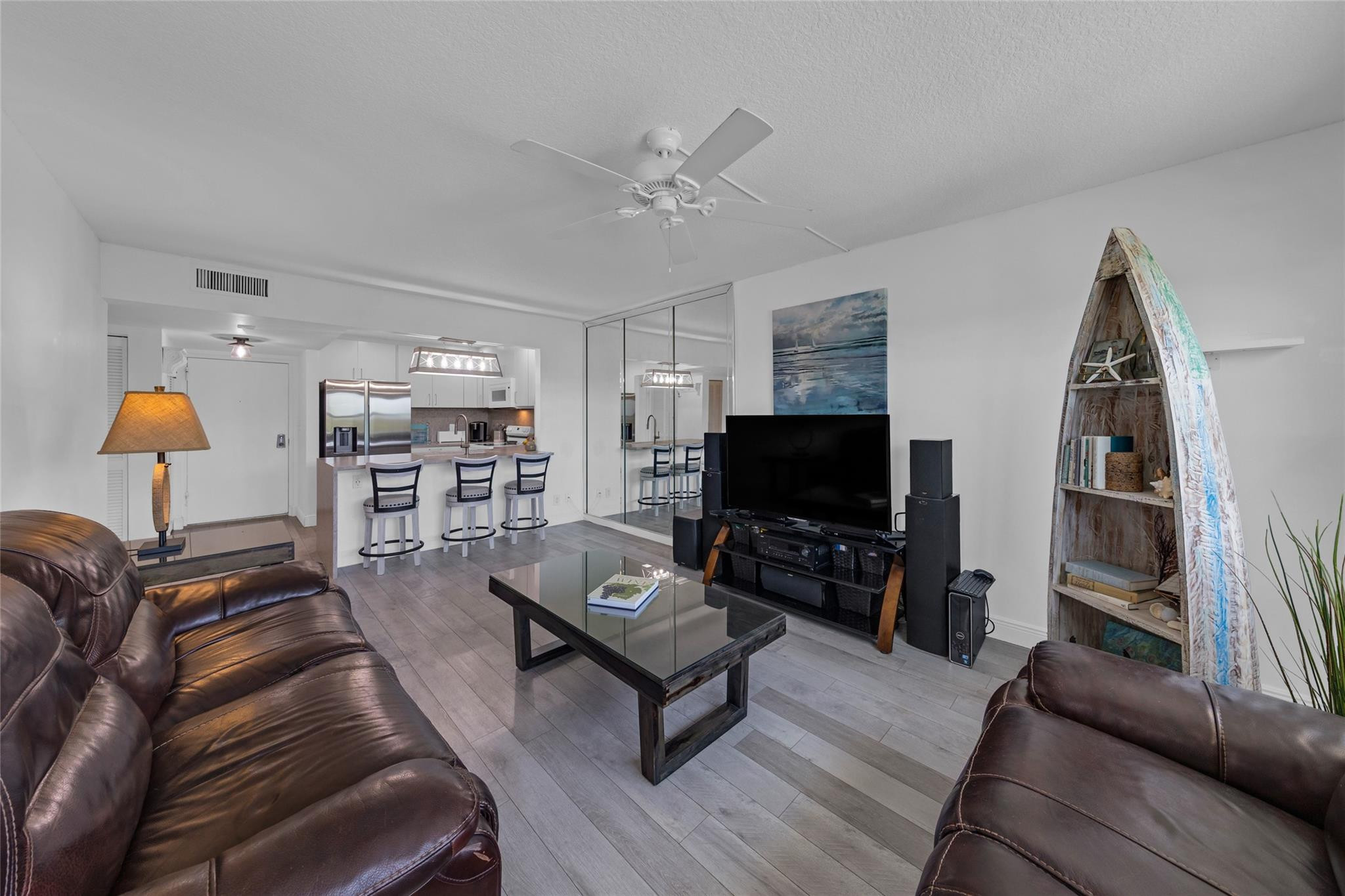 900 River Reach Drive 518