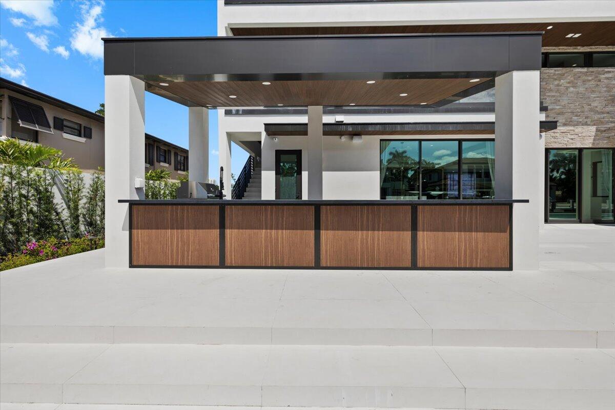 441 Isle Of Palms Drive