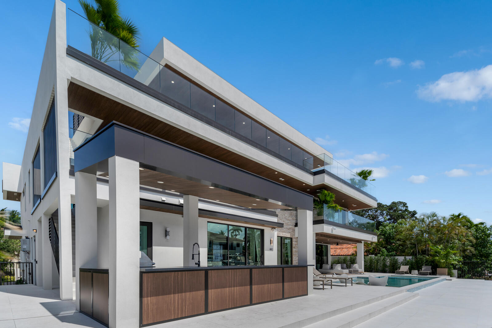 441 Isle Of Palms Drive