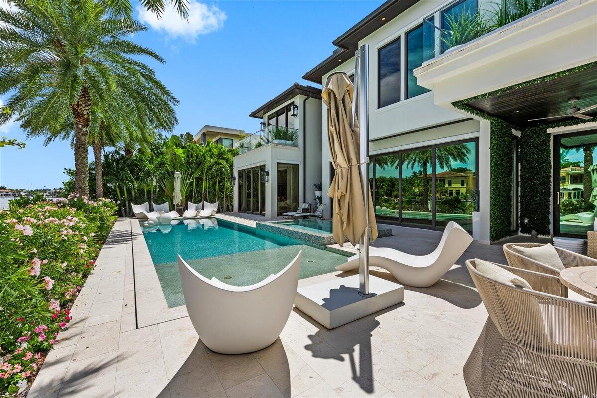 70 Isla Bahia Drive
