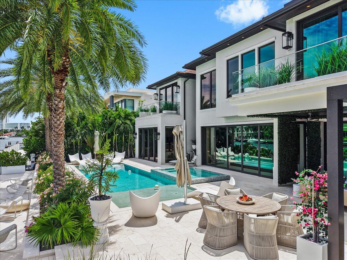 70 Isla Bahia Drive