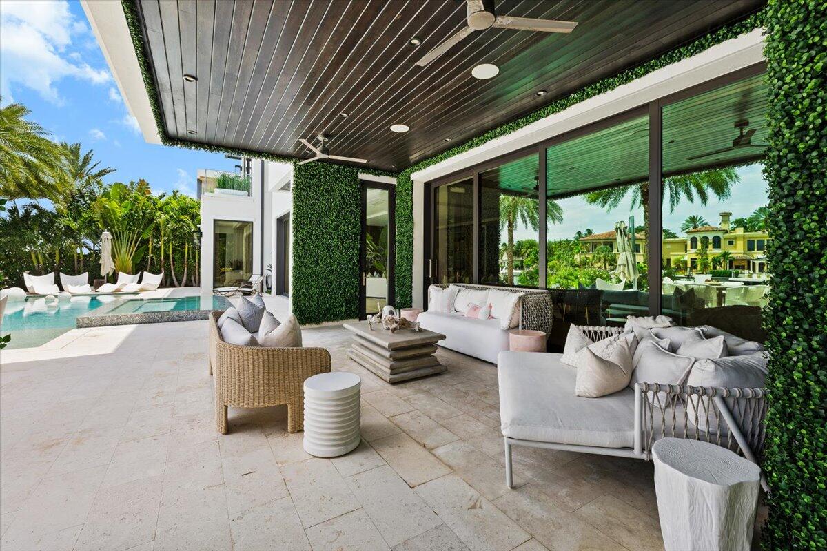 70 Isla Bahia Drive
