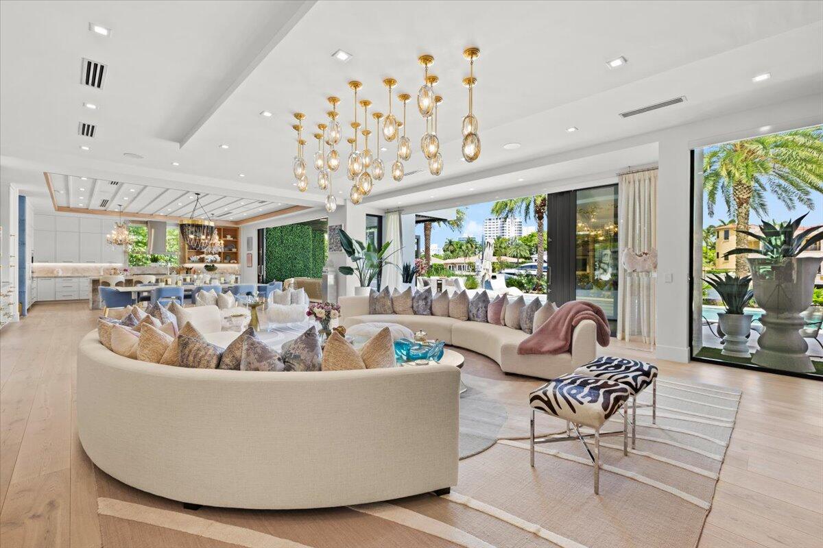 70 Isla Bahia Drive
