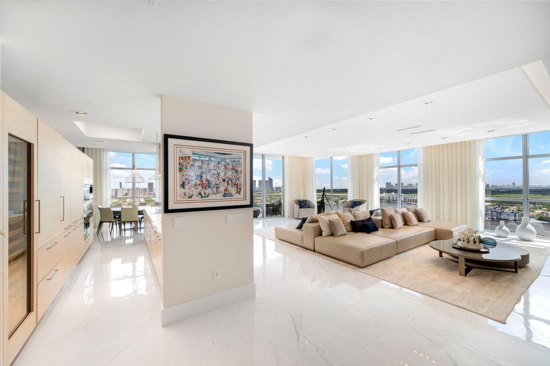17301 BISCAYNE Boulevard PH-7