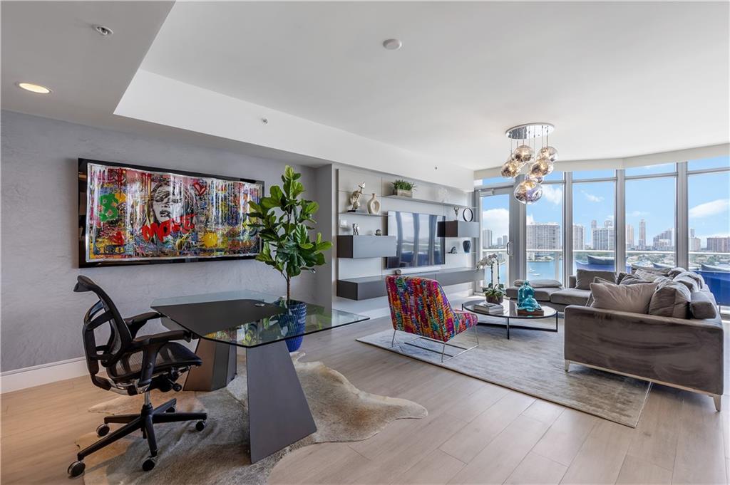 17301 Biscayne Blvd Unit: 1511