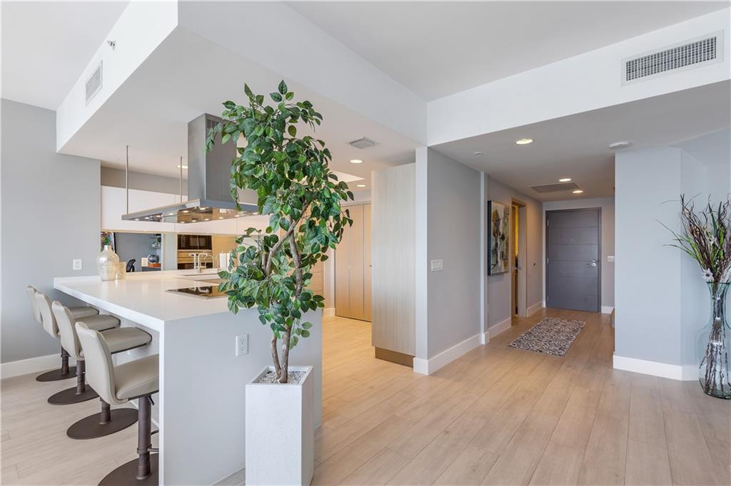 17301 Biscayne Blvd Unit: 1511