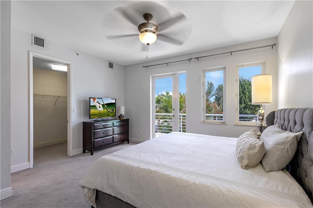 302 NE 8th Ave Unit: 0
