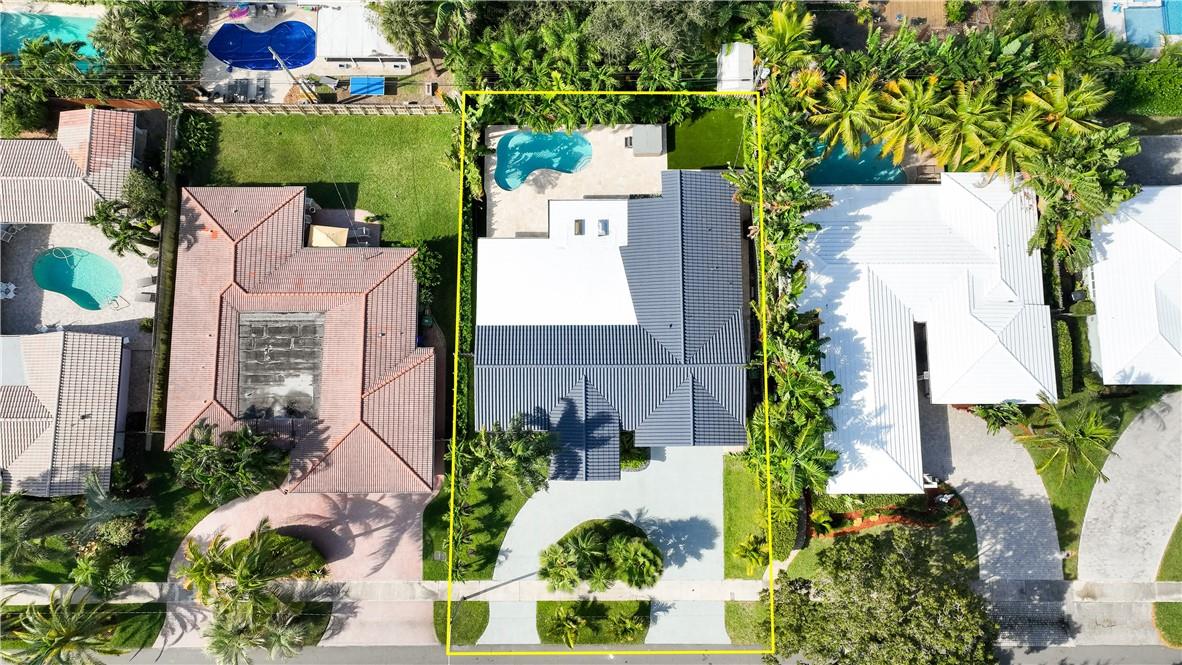 1951 SE 24 AVE