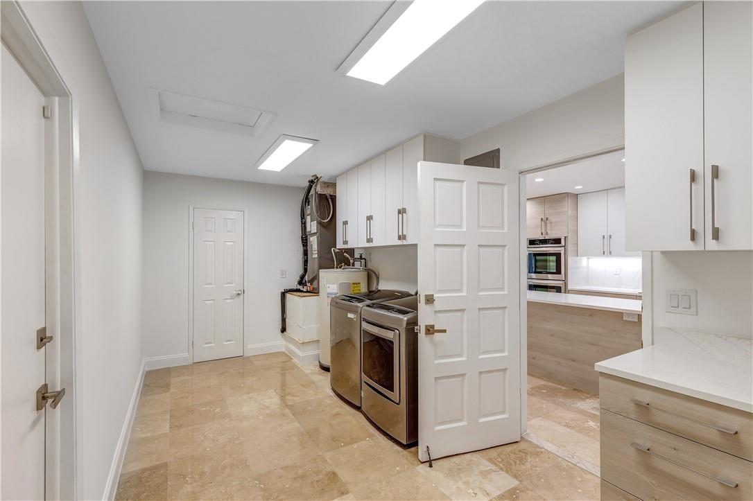 1951 SE 24 AVE