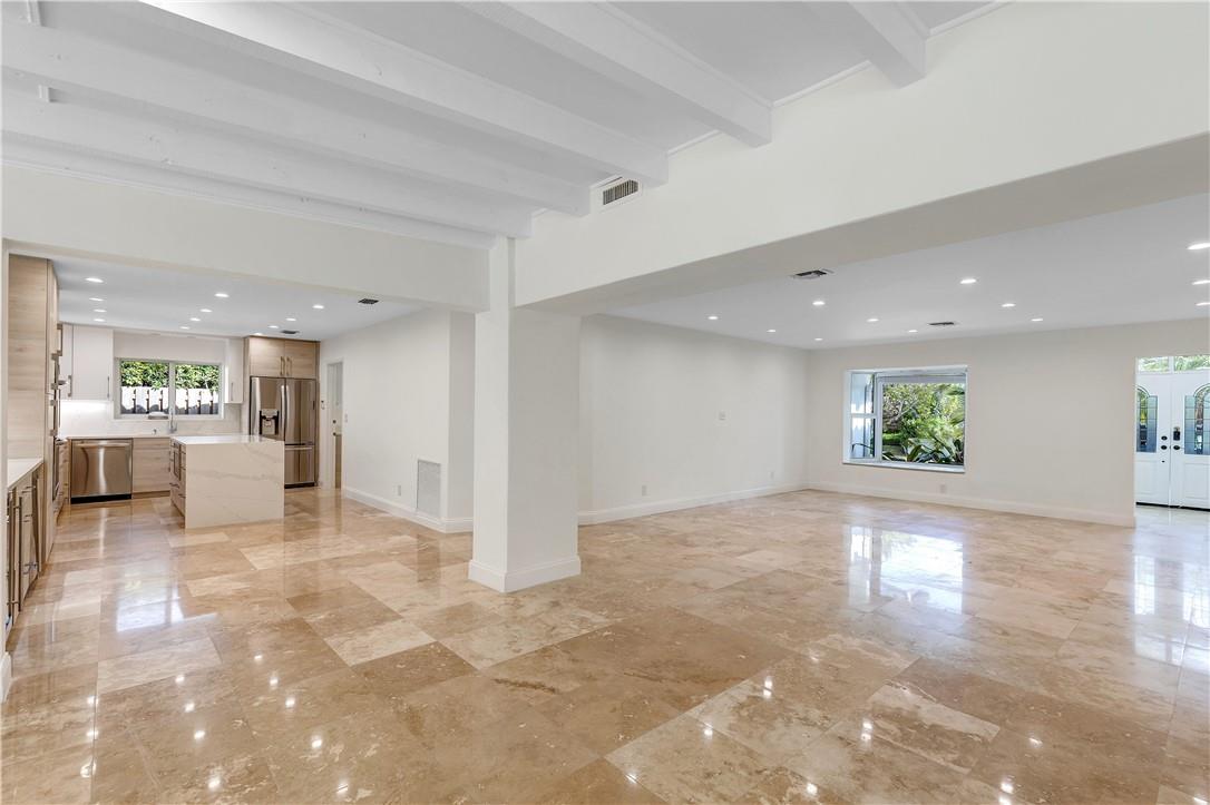 1951 SE 24 AVE