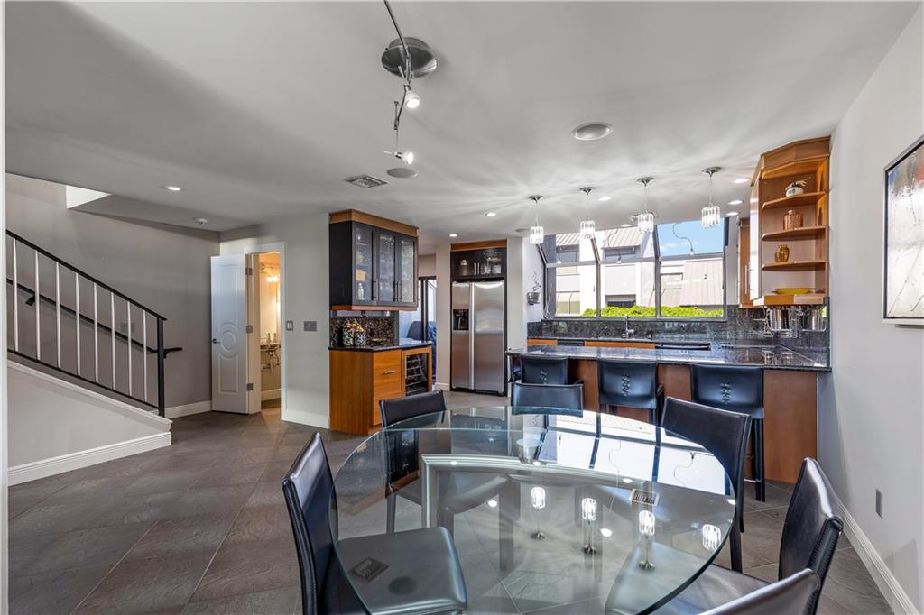 16 Portside Dr Unit: 16C