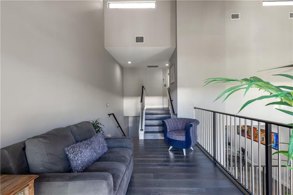 16 Portside Dr Unit: 16C