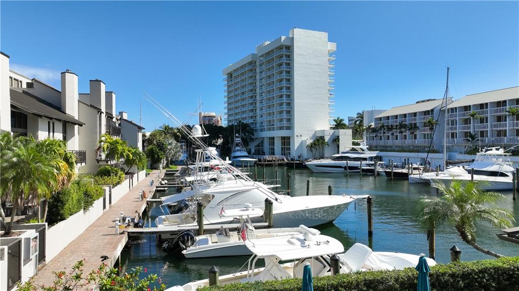 16 Portside Dr Unit: 16C