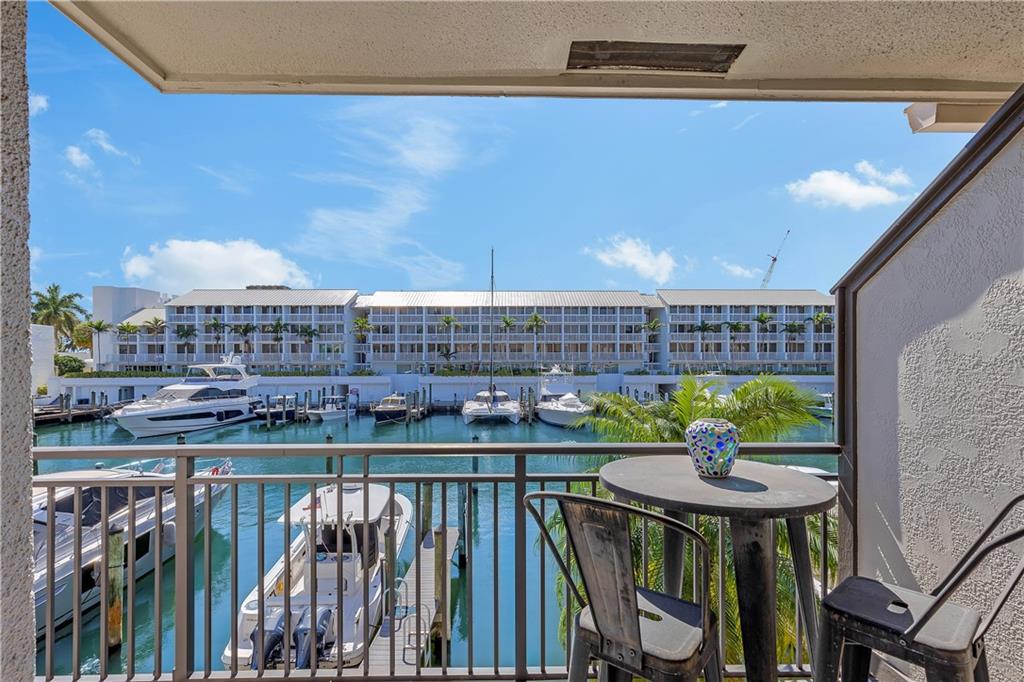 16 Portside Dr Unit: 16C