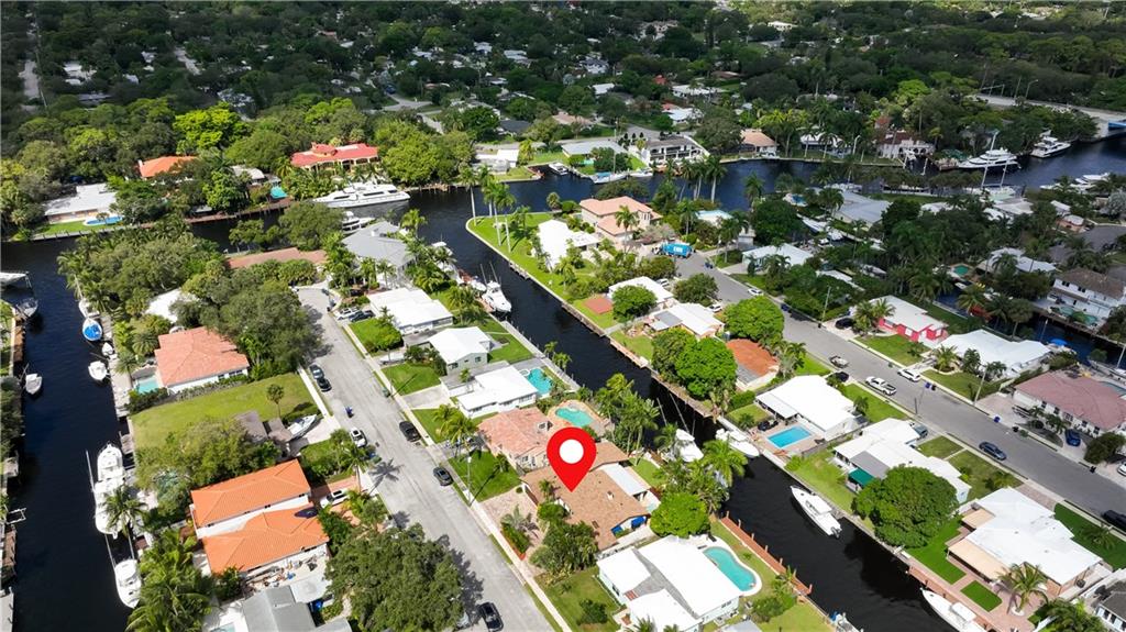 1319 Avocado Isle