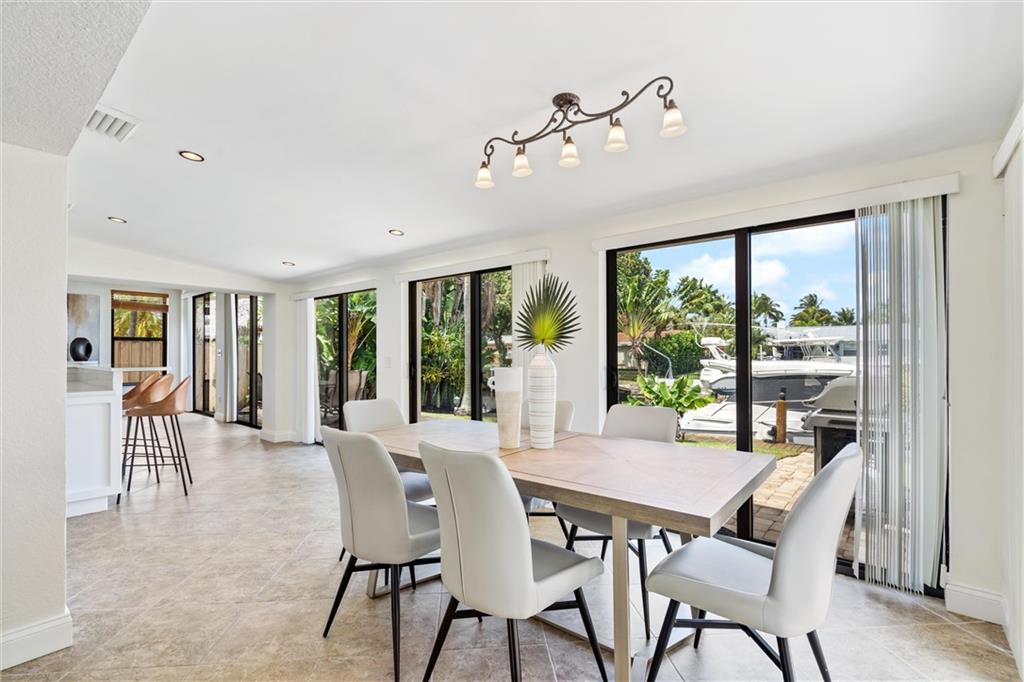 1319 Avocado Isle