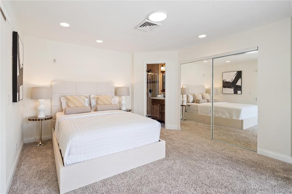 1319 Avocado Isle