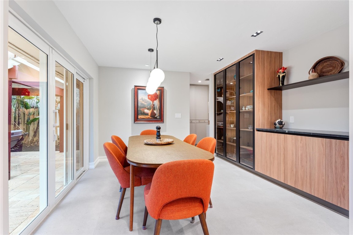 1823 Admirals Way