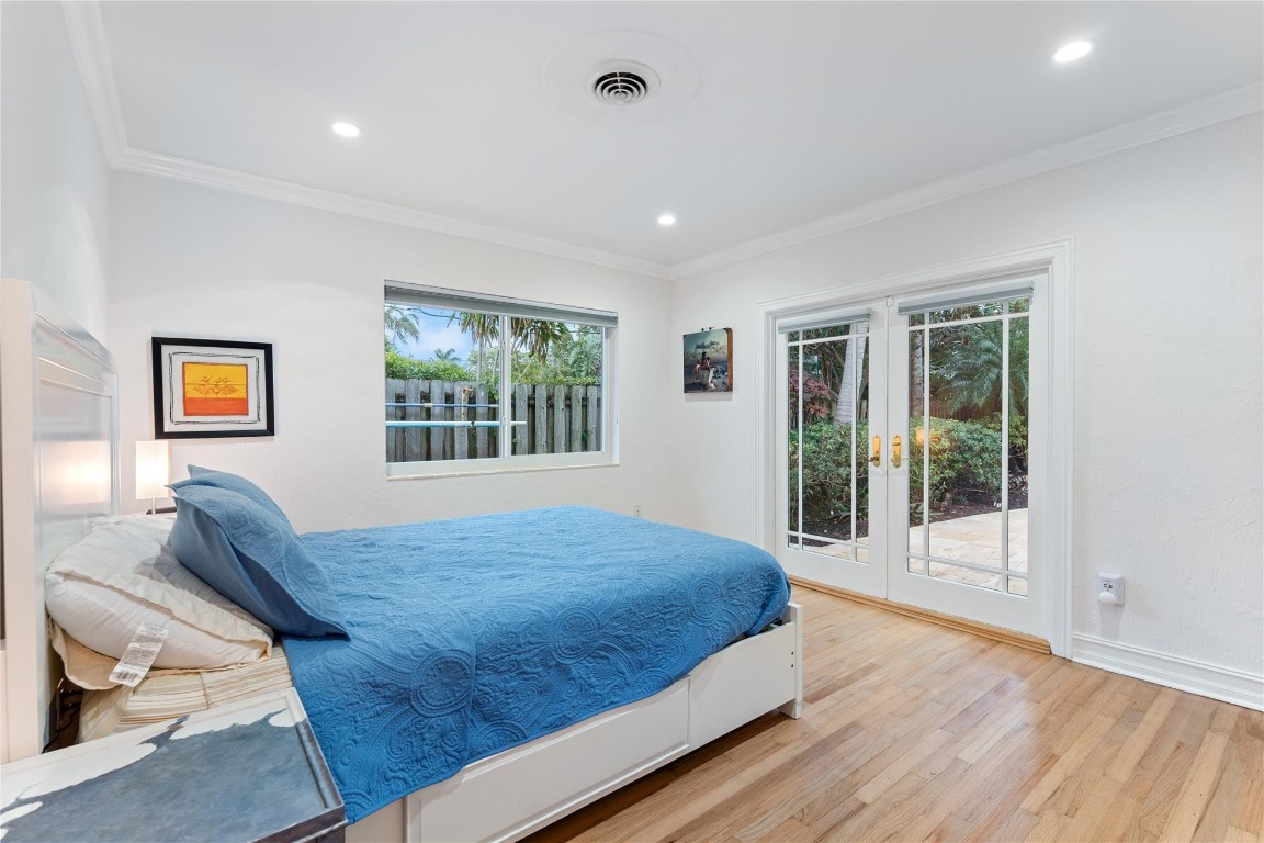 1823 Admirals Way