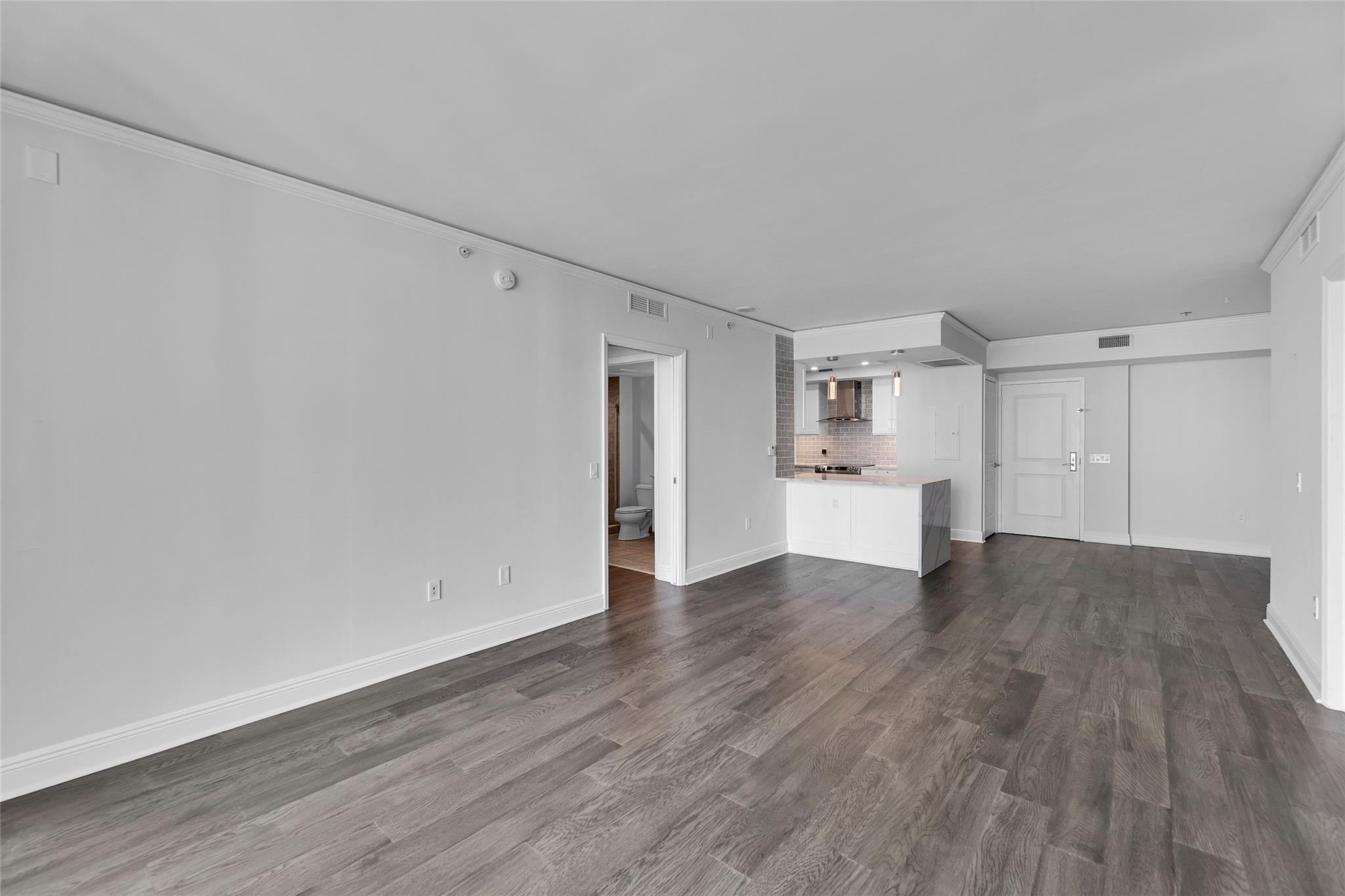 350 SE 2nd St 2450