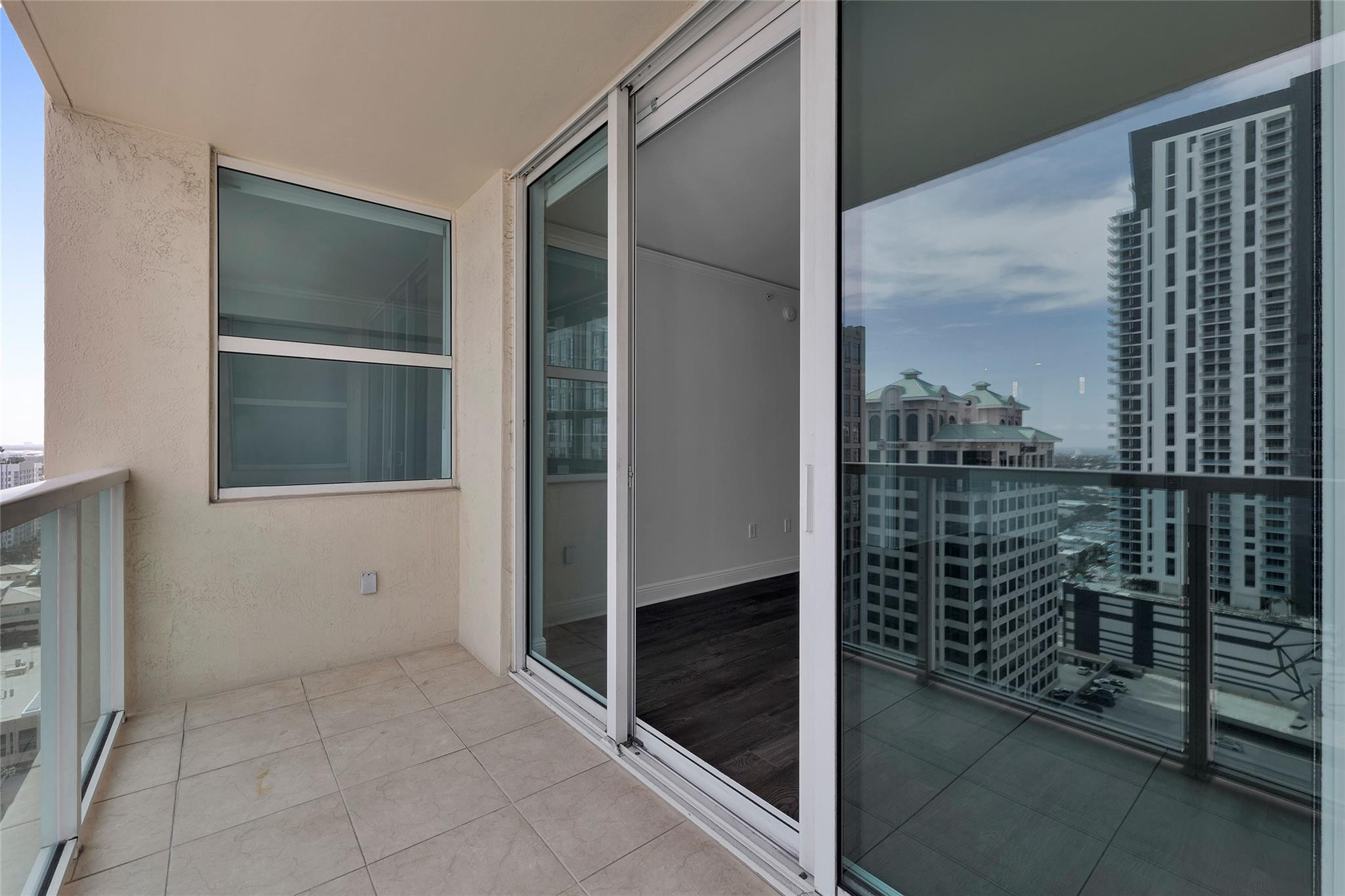 350 SE 2nd St 2450