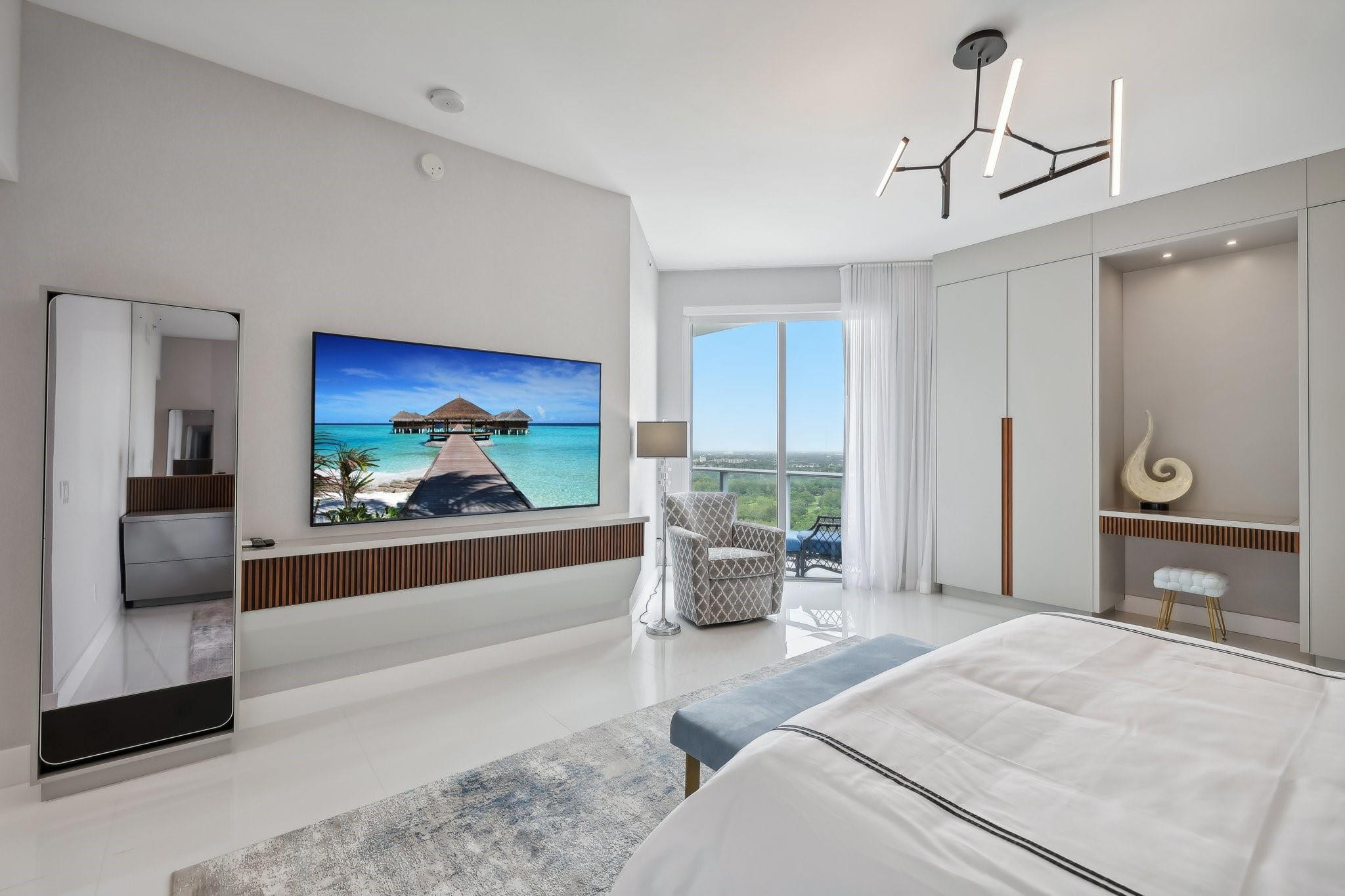 17301 Biscayne Blvd LPH-6