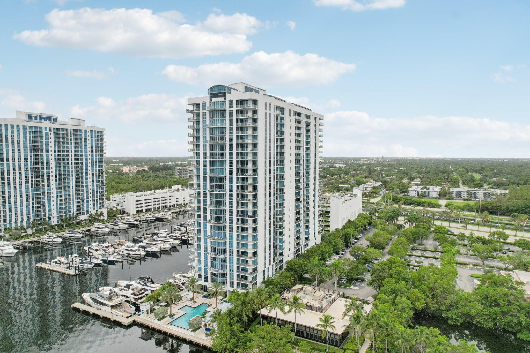 17301 Biscayne Blvd LPH-6