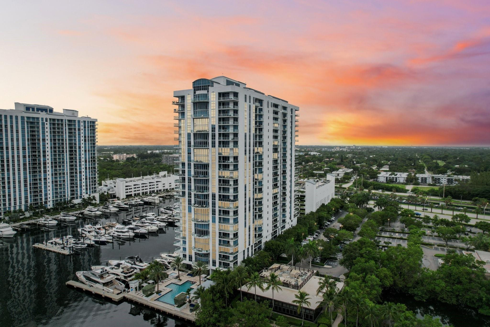 17301 Biscayne Blvd LPH-6