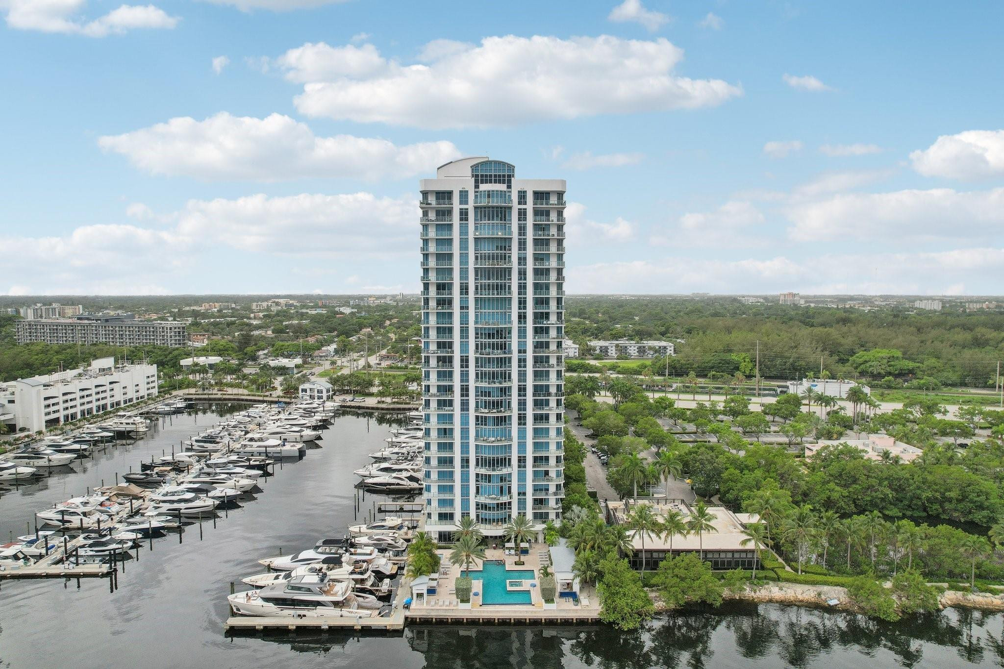 17301 Biscayne Blvd LPH-6