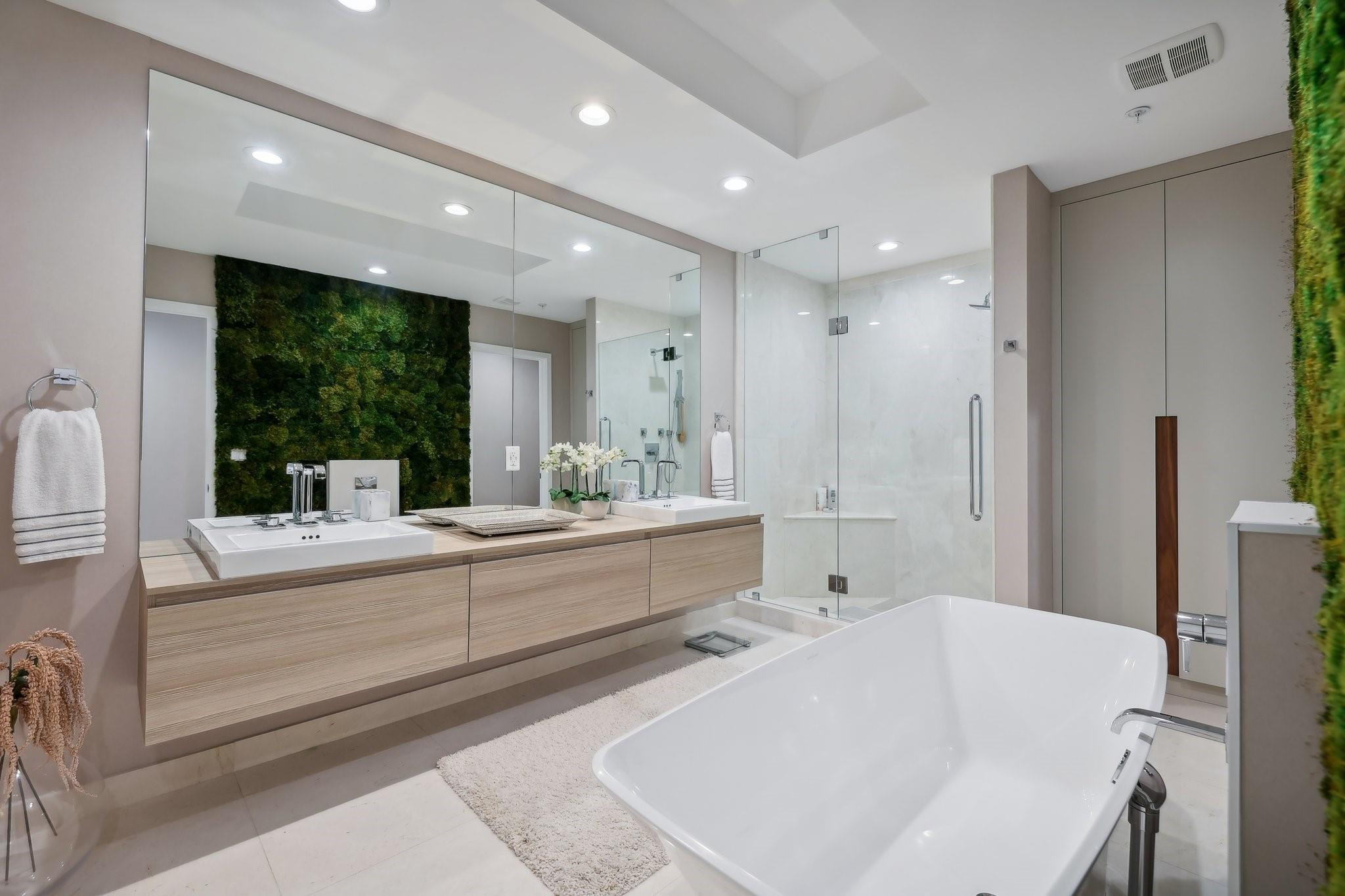 17301 Biscayne Blvd LPH-6