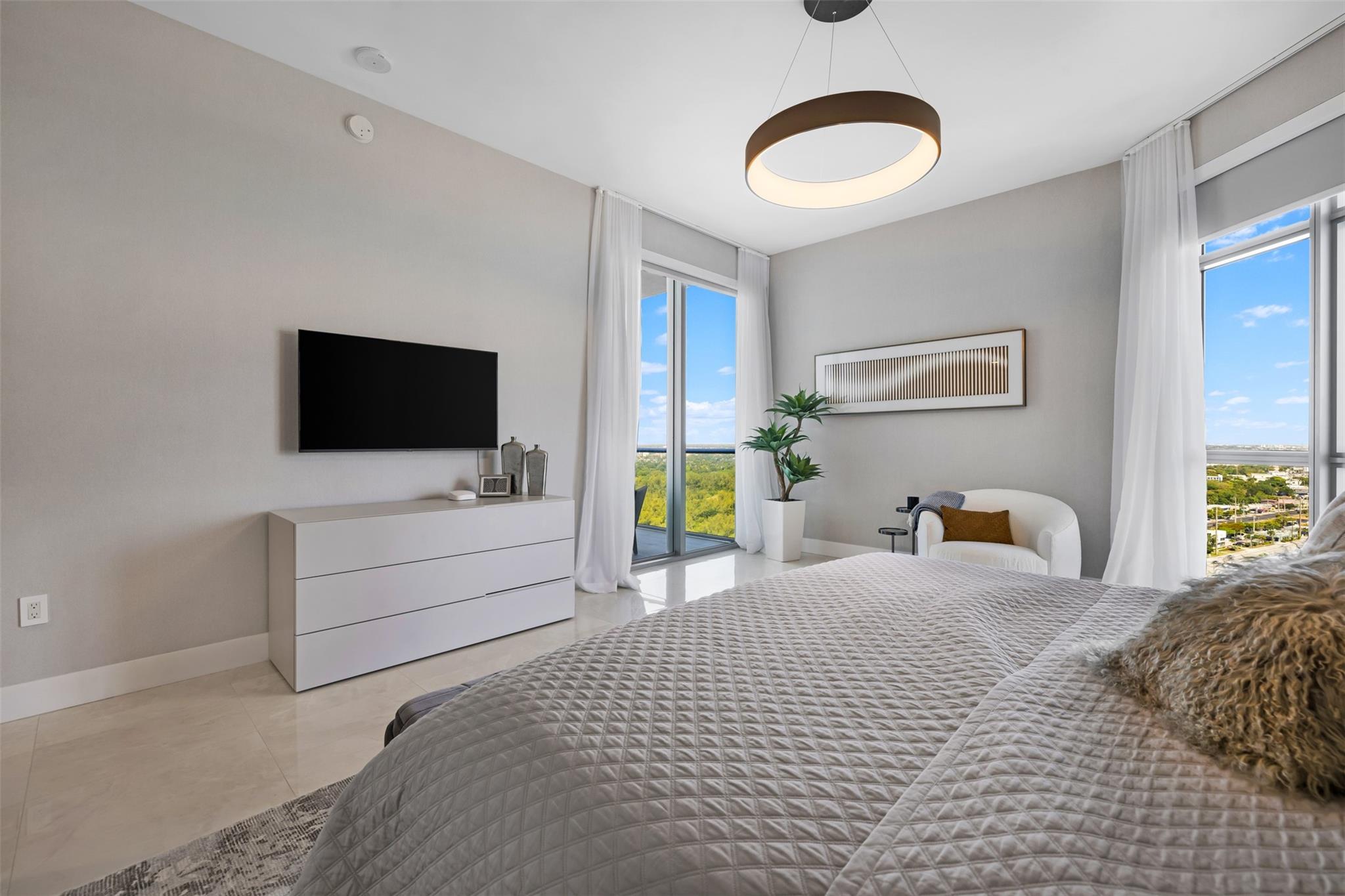 17301 Biscayne Blvd LPH2