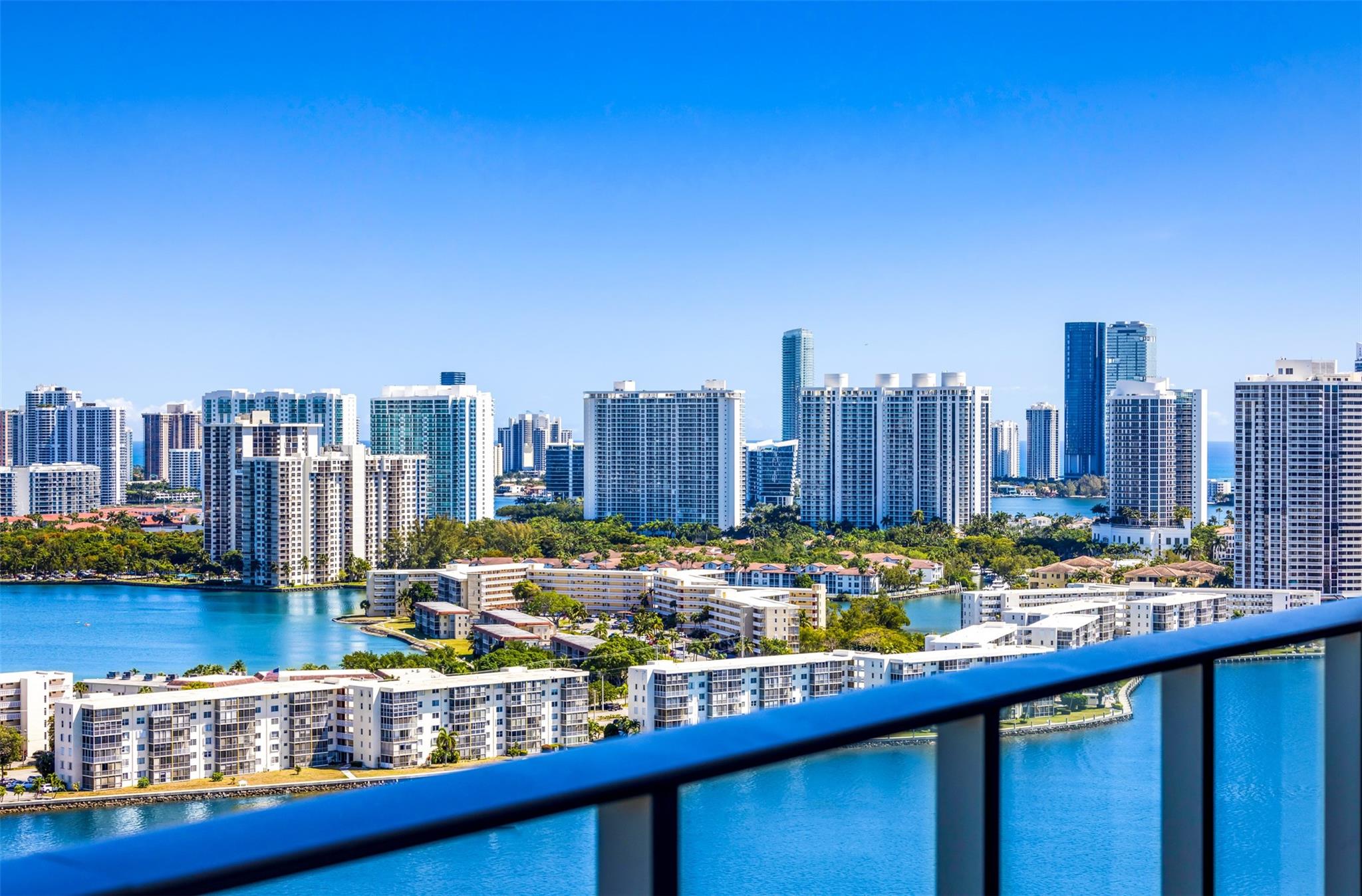 17301 Biscayne Blvd LPH2
