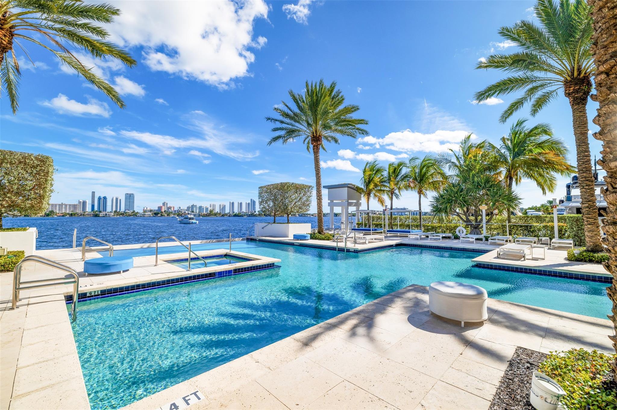 17301 Biscayne Blvd LPH2