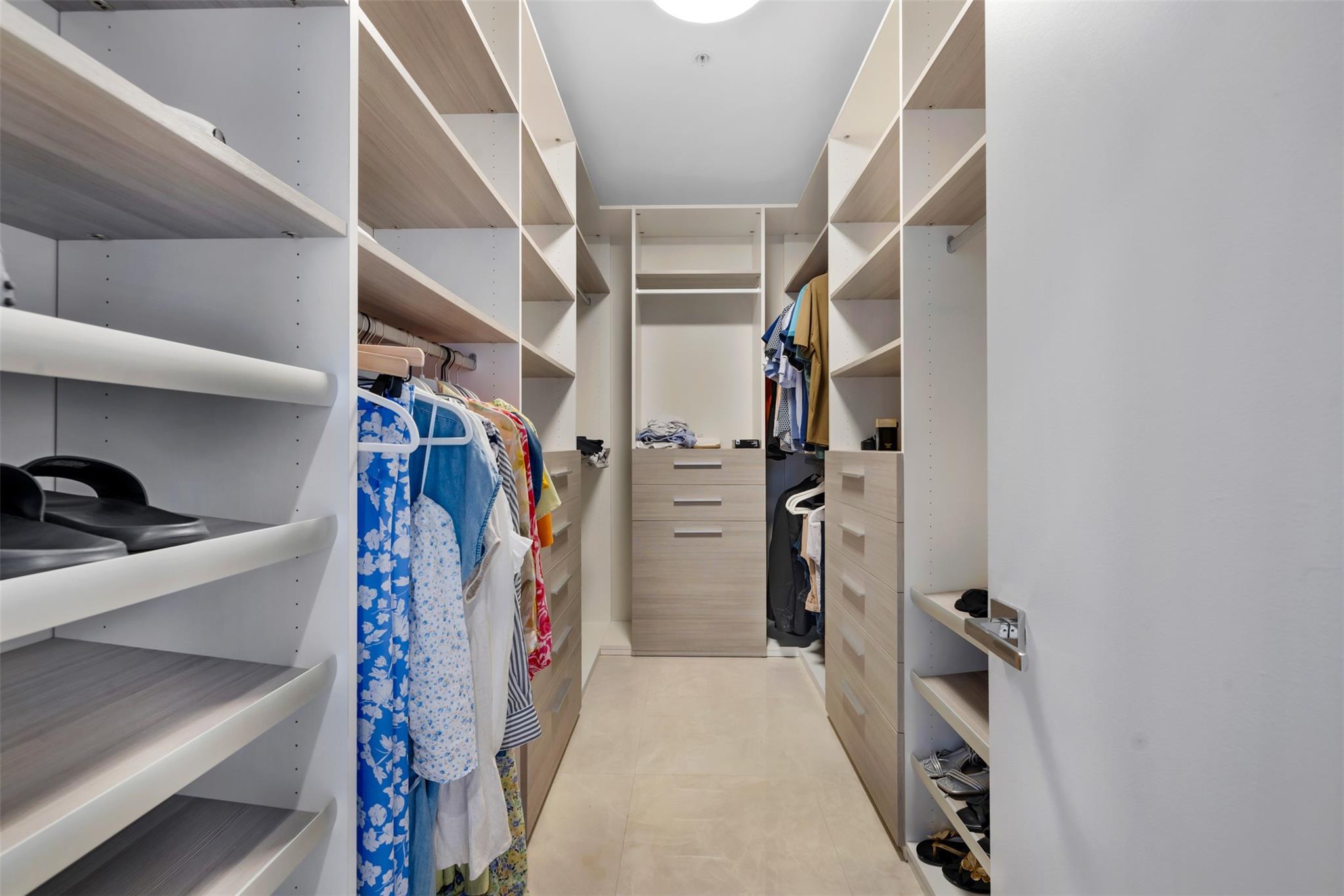 17301 Biscayne Blvd LPH2
