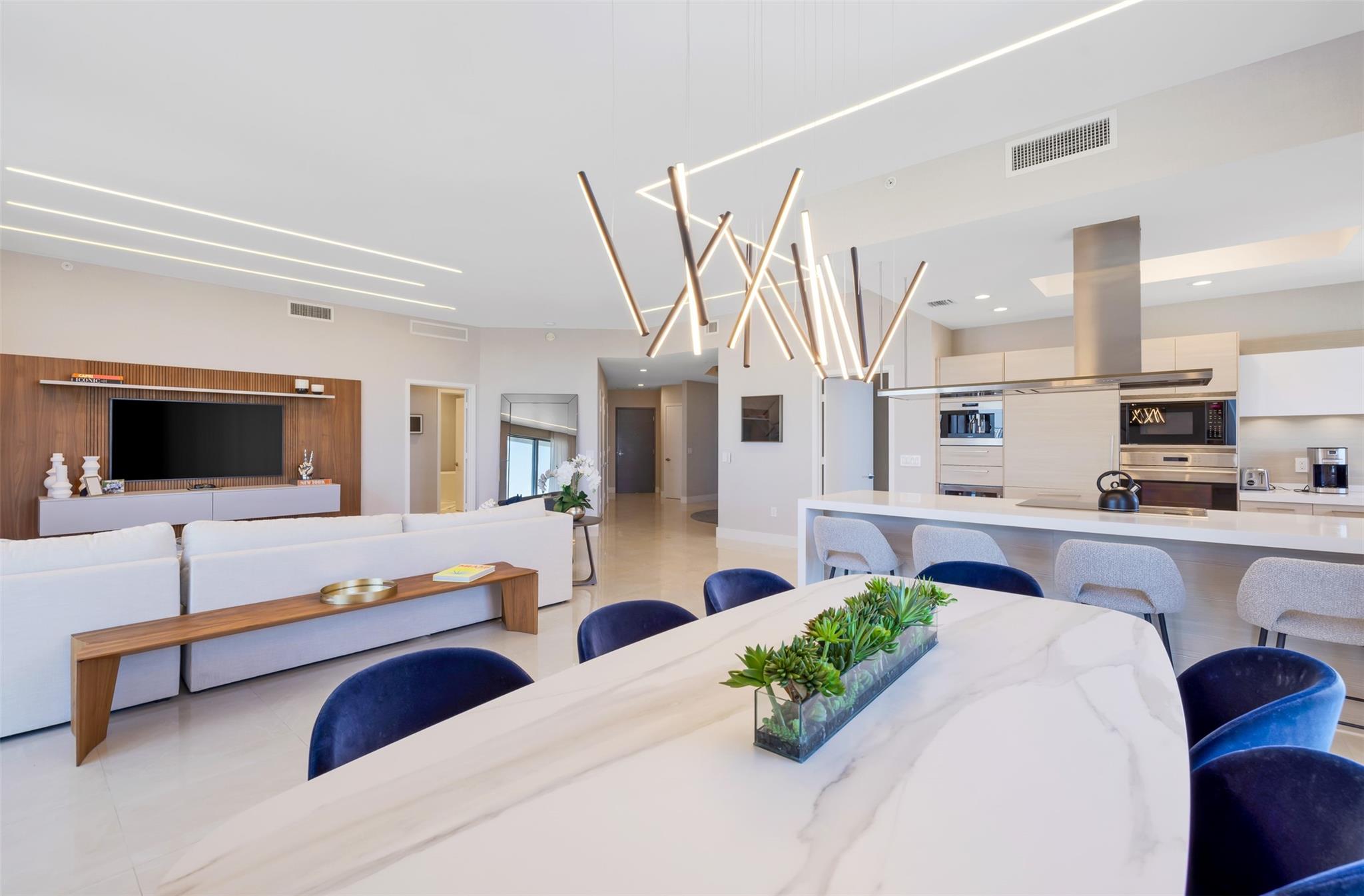 17301 Biscayne Blvd LPH2
