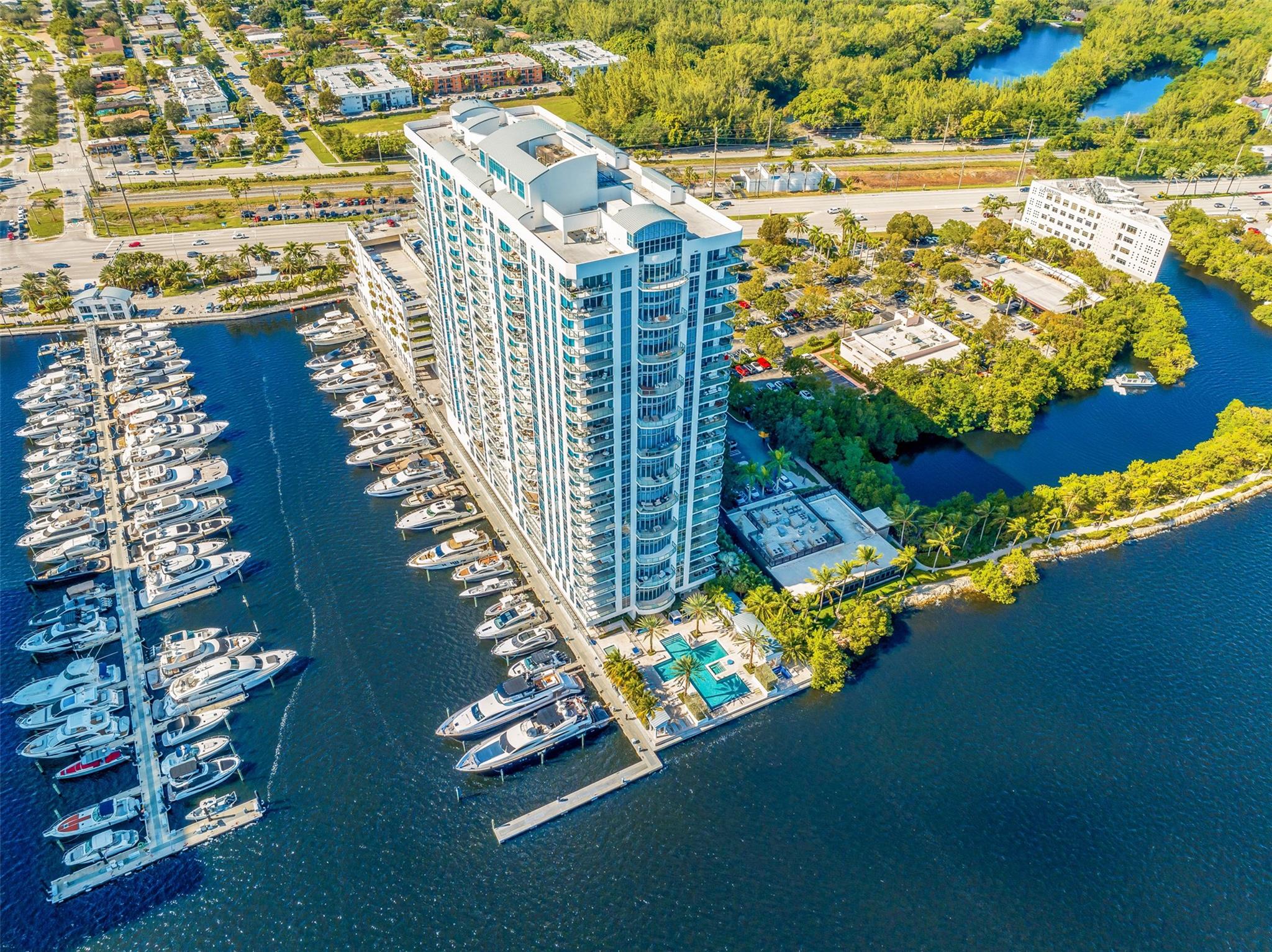 17301 Biscayne Blvd PH 7