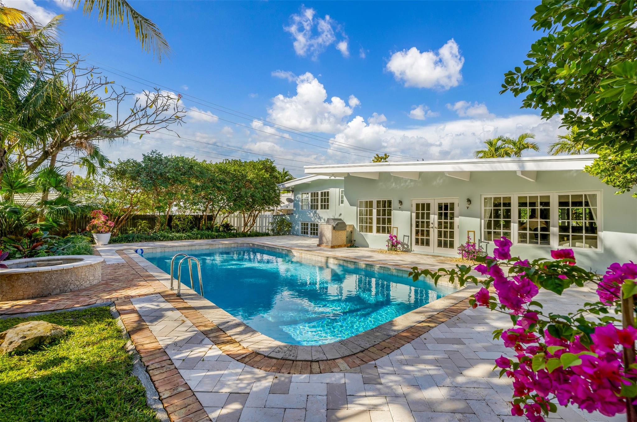 1900 Admirals Way